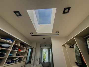 VENTA CASA 5 AMBIENTES EL CANTON BARRIO GOLF