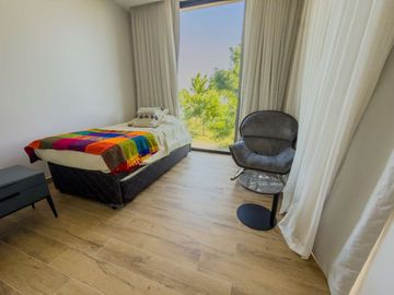 VENTA CASA 5 AMBIENTES EL CANTON BARRIO GOLF