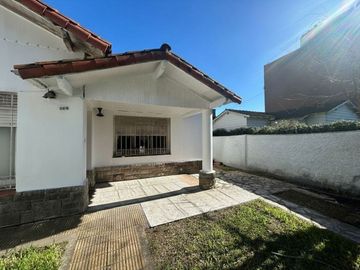 Venta Casa 4 Ambientes San Miguel Quincho Jardin