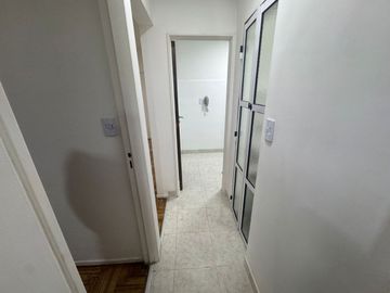 Venta departamento  2 ambientes Las cañitas