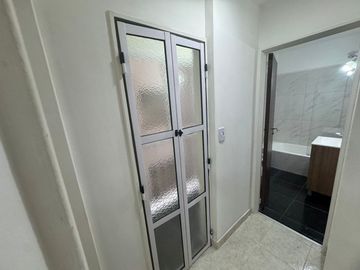 Venta departamento  2 ambientes Las cañitas