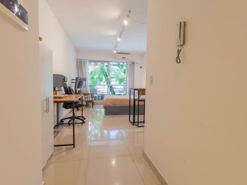 DEPARTAMENTO VENTA LAS CAÑITAS MONOAMBIENTE BALCON