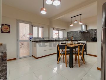 DEPARTAMENTO 5 AMBIENTES VENTA BELGRANO BALCON