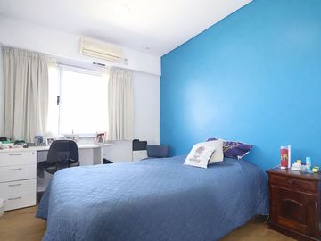 Venta Casa 6 ambientes Villa Luro c/pileta