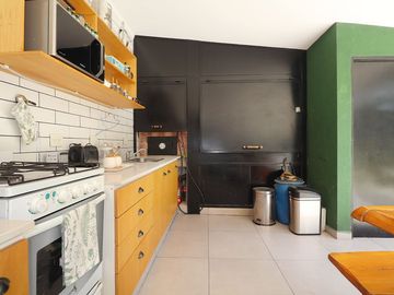 Venta Casa 6 ambientes Villa Luro c/pileta