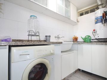 Venta Casa 6 ambientes Villa Luro c/pileta
