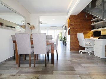 Venta Casa 6 ambientes Villa Luro c/pileta