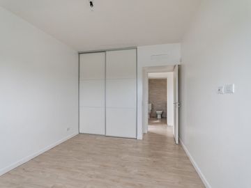CASA 5 AMBIENTES VENTA EL CANTON NORTE LAGUNA