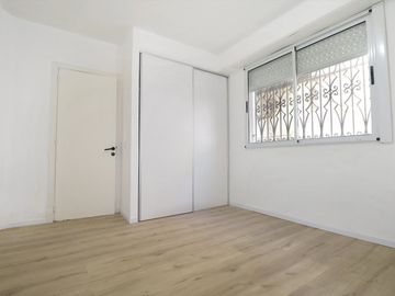 VENTA PH 3 AMBIENTES A NUEVO 2 PATIOS V PUEYRREDON