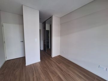 DEPARTAMENTO 4 AMBIENTES VENTA CABALLITO COCHERA