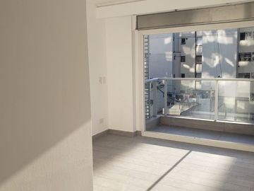 DEPARTAMENTO 4 AMBIENTES VENTA FLORES COCHERA