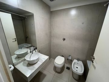 DEPARTAMENTO 1 AMBIENTE VENTA MONSERRAT BALCON