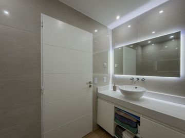 DEPARTAMENTO 2 AMBIENTES VENTA BELGRANO COCHERA