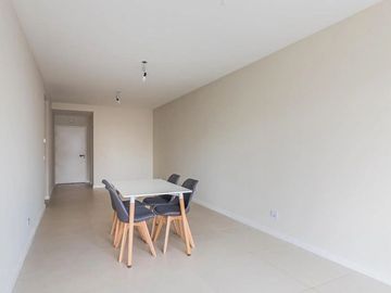 DEPARTAMENTO 4 AMBIENTES VENTA URQUIZA COCHERA