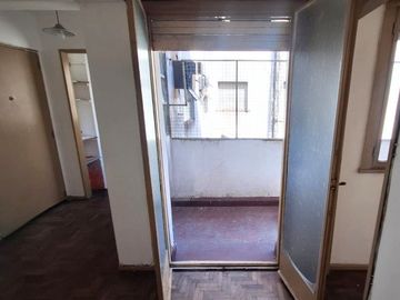 VENTA DEPARTAMENTO CABALLITO 2 AMBIENTES RESTAURAR