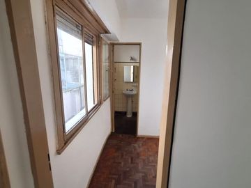 VENTA DEPARTAMENTO CABALLITO 2 AMBIENTES RESTAURAR