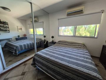 Casa 10 Ambientes VENTA Aranzazu Escobar Pileta