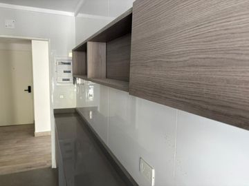 DEPARTAMENTO 3 AMBIENTES VENTA FLORES COCHERA