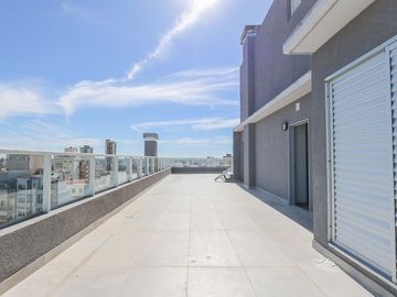 DEPARTAMENTO 4 AMBIENTES VENTA FLORES TERRAZA
