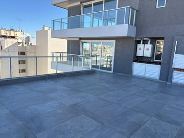 DEPARTAMENTO 4 AMBIENTES VENTA FLORES TERRAZA