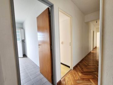 Departamento Venta 5 ambientes en Flores