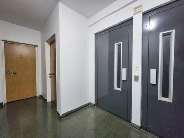 Departamento Venta 5 ambientes en Flores