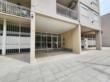 Departamento Venta 5 ambientes en Flores