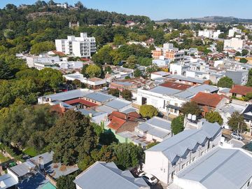 VENTA DEPTO. CENTRICO EN COMPLEJO 1 DOR-DUPLEX