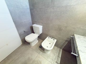 DEPARTAMENTO VENTA 2 DORMITORIOS COCHERA BERTOLI