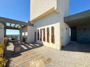 DEPARTAMENTO VENTA 2 DORMITORIOS COCHERA BERTOLI