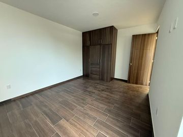VENTA DE CASA NUEVA EN CONJUNTO FRISONES II EN CACALOMACAN TOLUCA