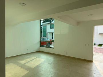 VENTA DE CASA NUEVA EN CONJUNTO FRISONES II EN CACALOMACAN TOLUCA