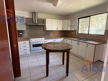 CASA EN VENTA EN VALLE DE LAS TROJES A UN PASO DE ZARAGOZA