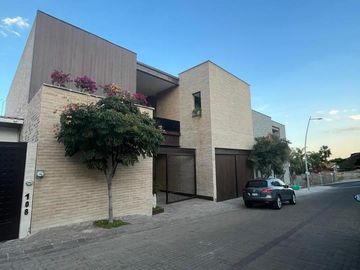 Casa en Venta en Club Campestre León Guanajuato Zona Norte