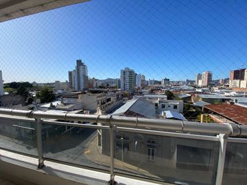 VENTA DEPARTAMENTO 2 DORMITORIOS CENTRO TANDIL SUM