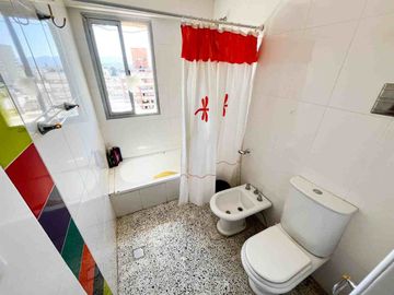 VENTA DEPARTAMENTO 3 DORMITORIOS B CENTRO
