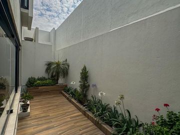 Casa en venta   en col. del Parque