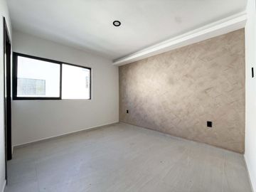 PUNTA TIBURON, Casa en VENTA con sala de TV y jardin