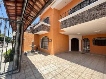 Casa  La Estancia