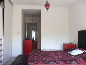 VENTA DTO 4 AMB. C/COCH. Y BAULERA - PATERNAL.