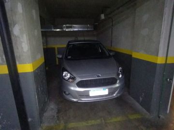 VENTA COCHERA CUBIERTA EN PALERMO