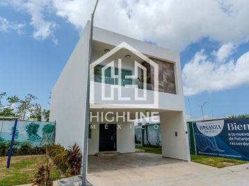 CASA EN VENTA EN PLAYA DEL CARMEN 3 HABITACIONES CON GYM, CASA CLUB ALBERCA, GRILL, PRIVADO