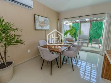 CASA EN VENTA EN PLAYA DEL CARMEN 3 HABITACIONES CON GYM, CASA CLUB ALBERCA, GRILL, PRIVADO