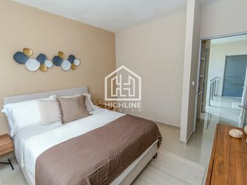 CASA EN VENTA EN PLAYA DEL CARMEN 3 HABITACIONES CON GYM, CASA CLUB ALBERCA, GRILL, PRIVADO