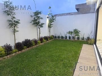 Casa en Venta en Fracc. Punto Lomas Residencial,  Alvarado Veracruz.