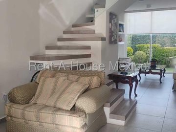 San Isidro Juriquilla casa de 3 recamaras en VENTA RAH1851