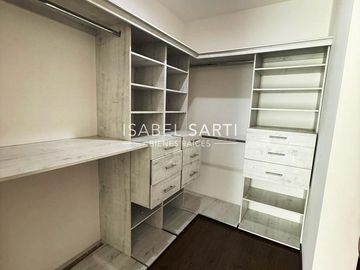 CASA EN VENTA EN JURIQUILLA