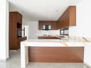 Casa en Fraccionamiento Vía Cumbres