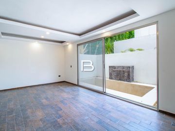 Casa en Venta Residencial Arbolada