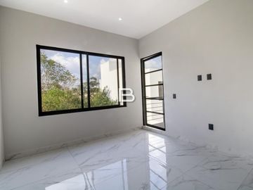 Casa en Fraccionamiento Vía Cumbres
